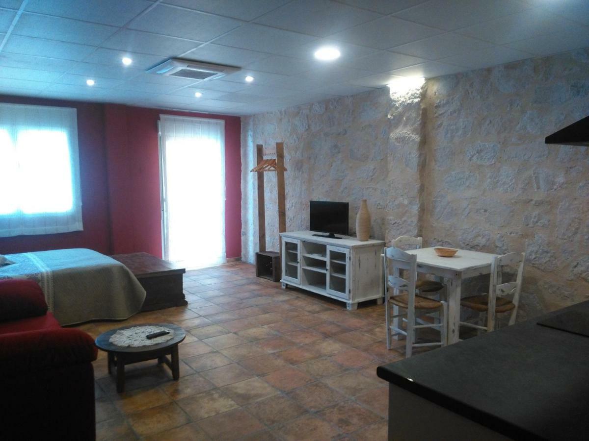 Apartamentos Каланда Екстер'єр фото